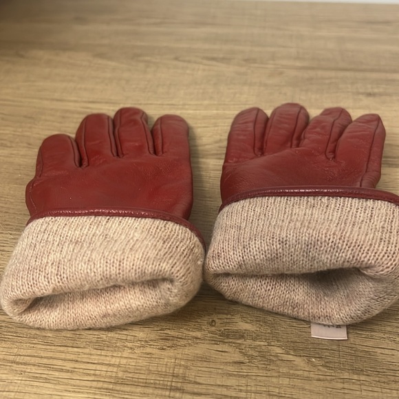 FEIQIAOSH WOMENS RED LEATHER GLOVES SZ Medium - Picture 13 of 16